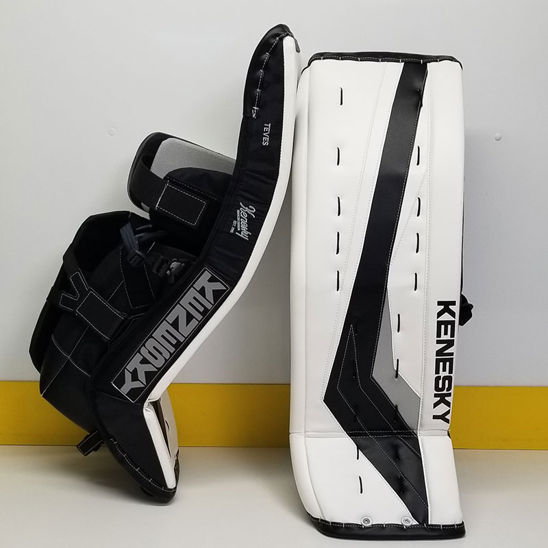 Goalie Pads, Pop's Pro Retro Series